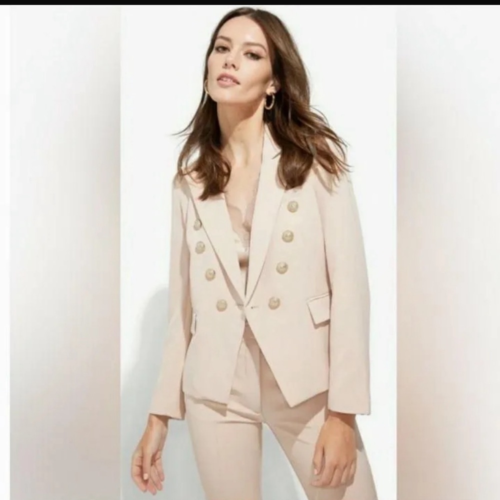 GENERATION LOVE DELILAH CREPE LATTE BLAZER SZ L NWOT